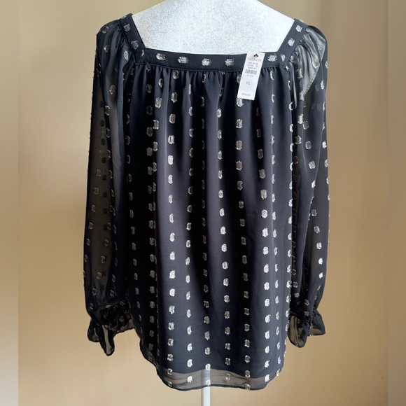 🔥HP🔥 Talbots Petite Sheer Black Blouse with Silver Metallic Accents NWT - Picture 5 of 8